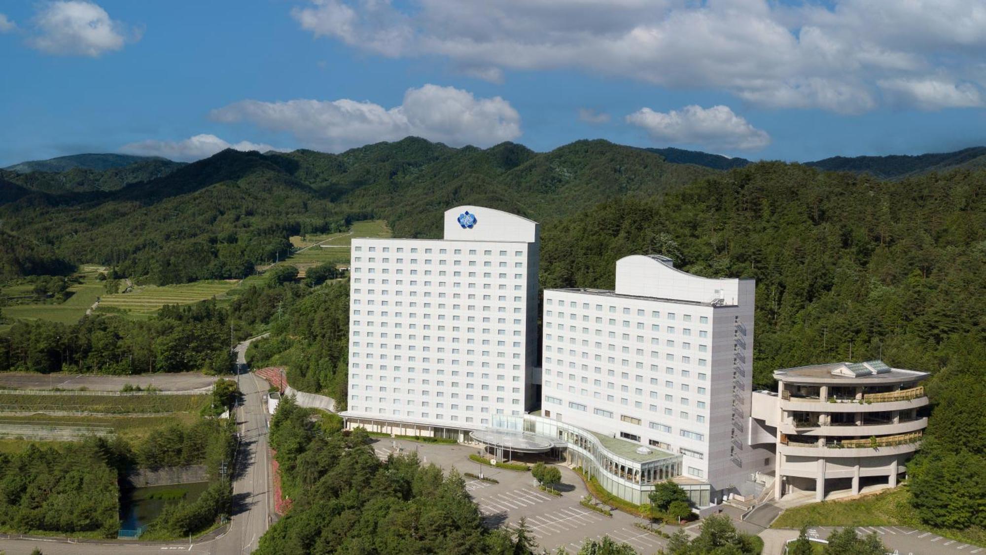 Hotel Associa Takayama Resort Ngoại thất bức ảnh